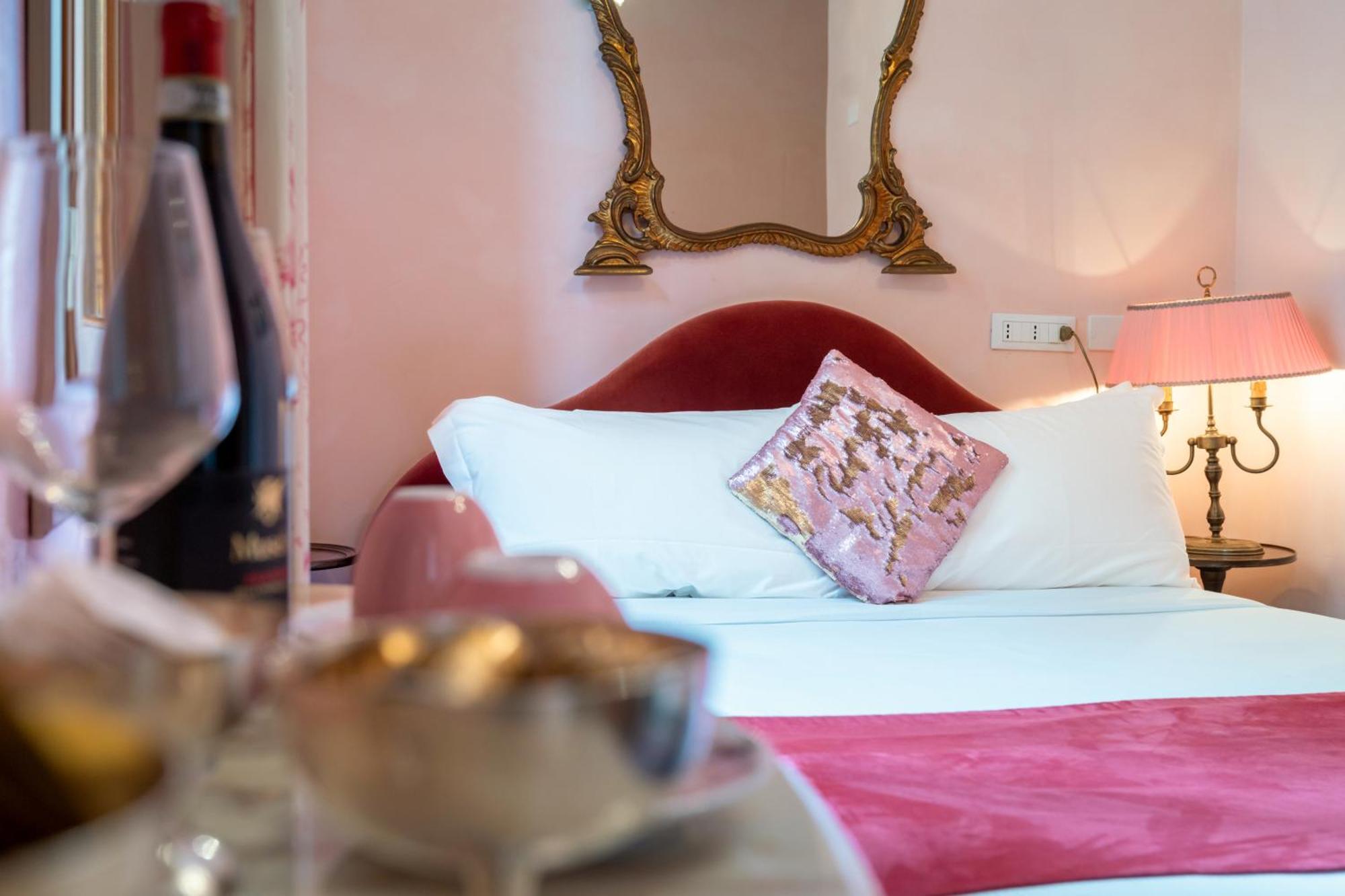 Palazzo San Luca Hotel Венеция Стая снимка