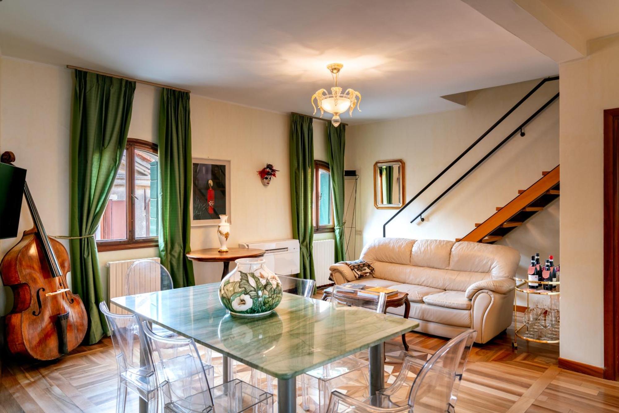Palazzo San Luca Hotel Венеция Стая снимка