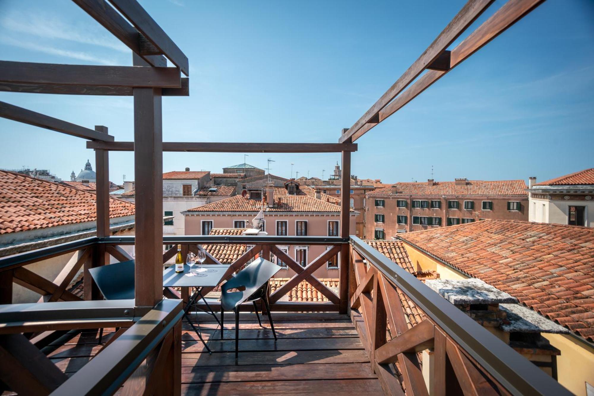 Palazzo San Luca Hotel Венеция Стая снимка