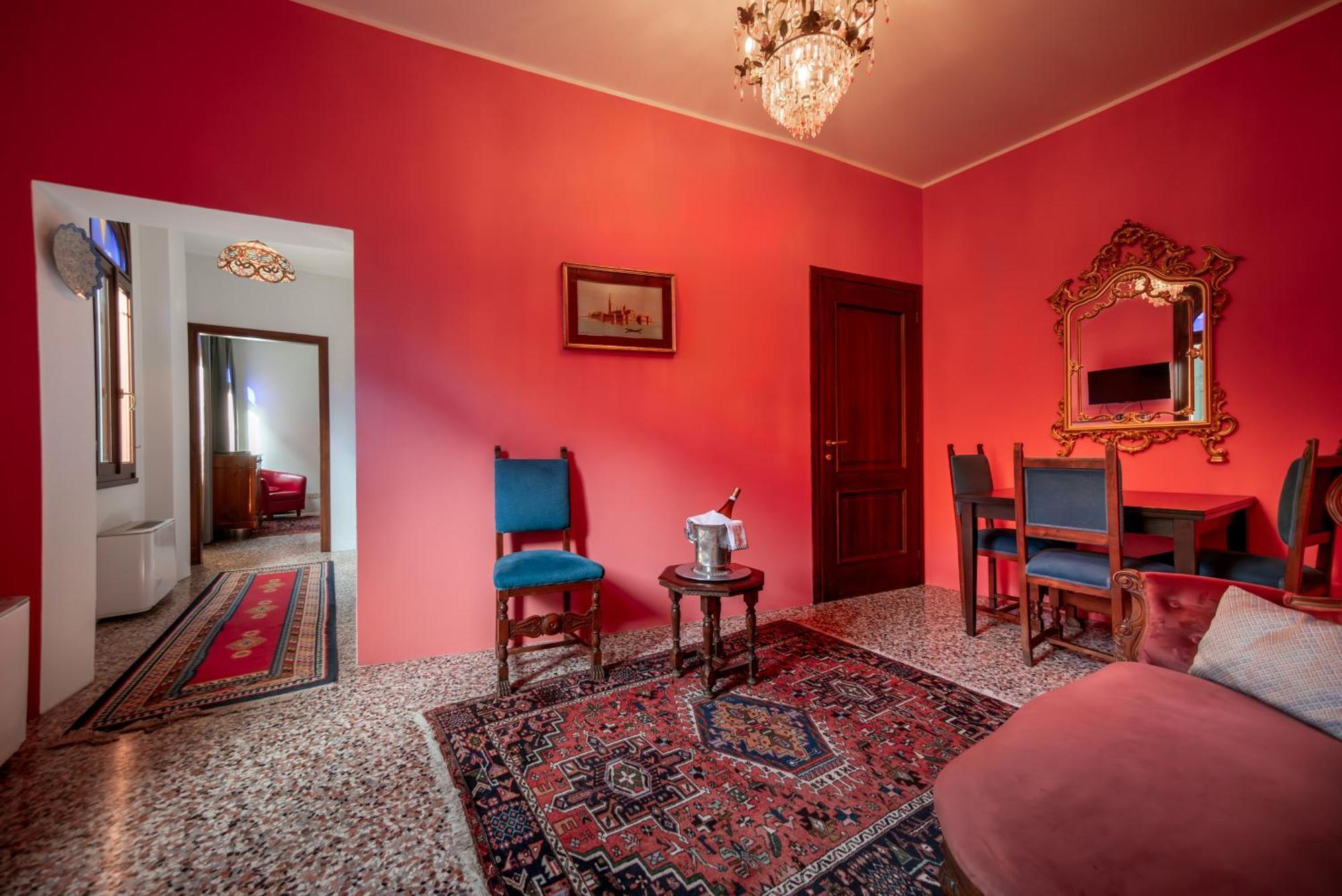 Palazzo San Luca Hotel Венеция Стая снимка